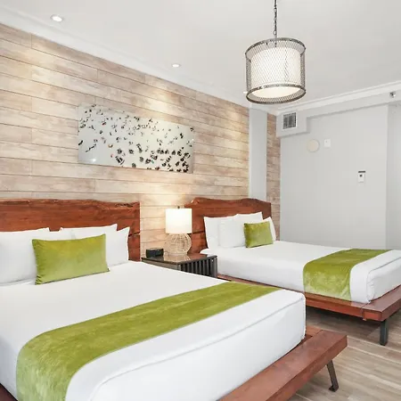 Chesterfield Hotel & Suites Miami Beach Exterior photo